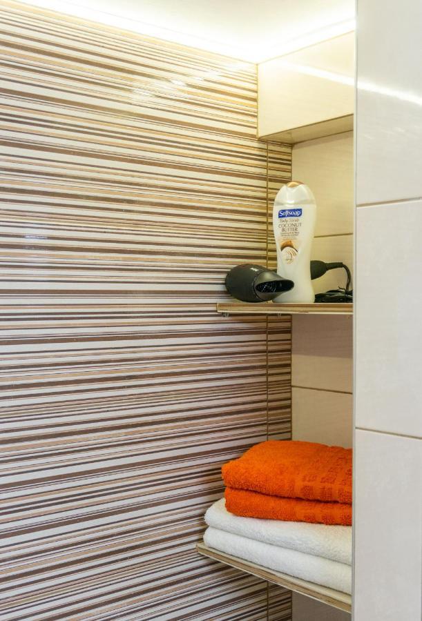 Persey Apartment Atena Exterior foto